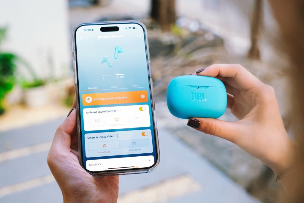 tai-nghe-jbl-Wave-Beam-2-